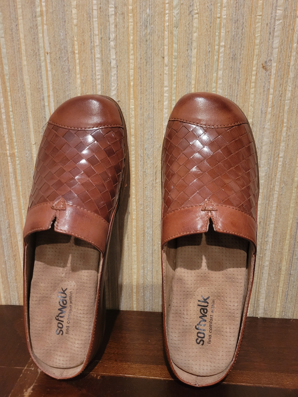 SoftWalk Women's Brown Woven Slip-On Mules 6N NWOT